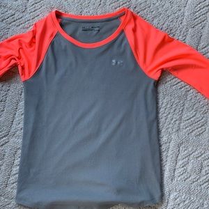 XS Under Armour casual top for lounging in. Like new.